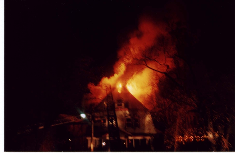 2003-11-19-jquest21-fire.jpg