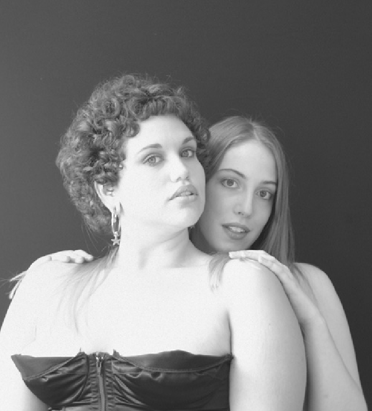 2003-09-04-guest-lesnicoleb&w.jpg