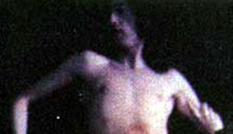 2004-01-06-wrathoflamia-gross2.jpg
