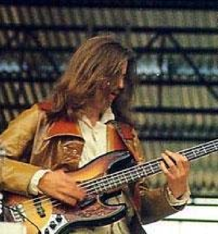 2004-02-27-wrathoflamia-hippy2.jpg