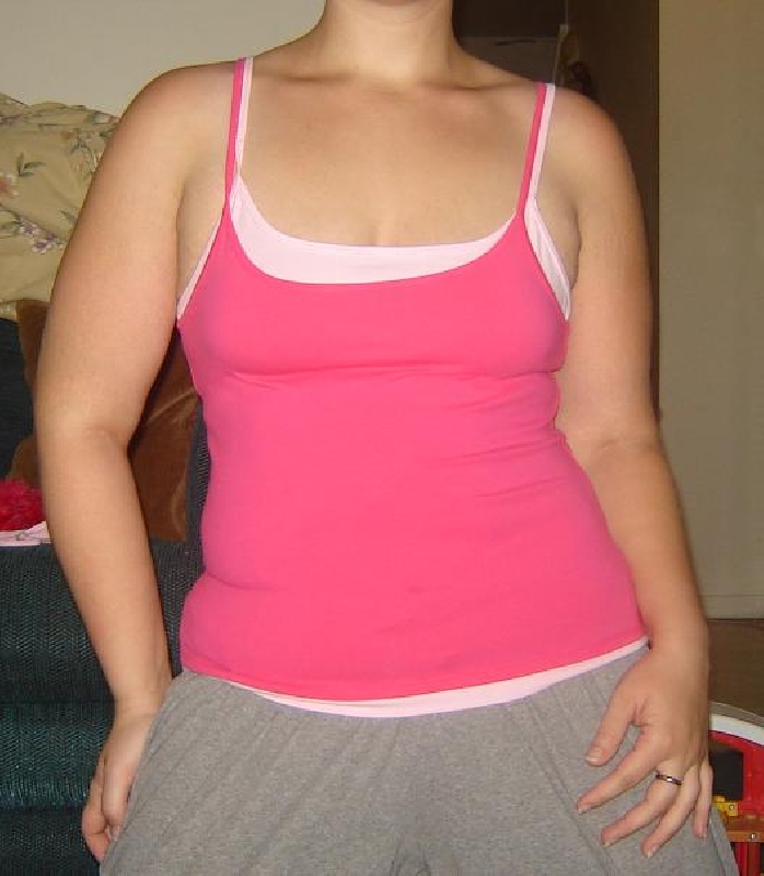 2006-07-13-nicolexanna-Pink Tank LARGE.JPG