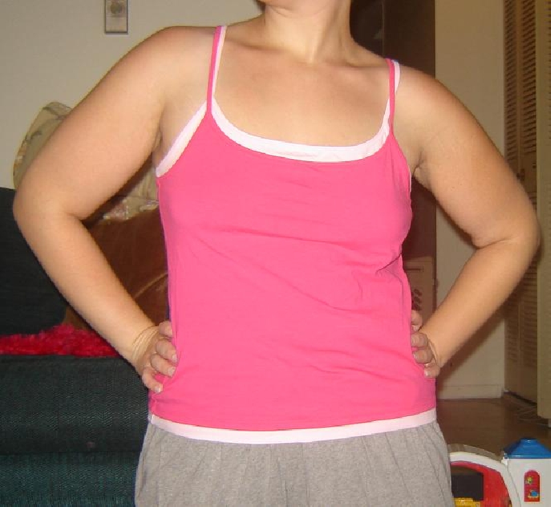 2006-07-13-nicolexanna-Pink Tank XLARGE.JPG